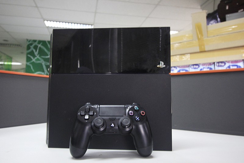 Playstation 4 ilustrasi