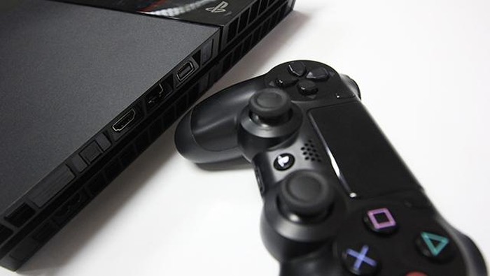 Playstation 4 ilustrasi