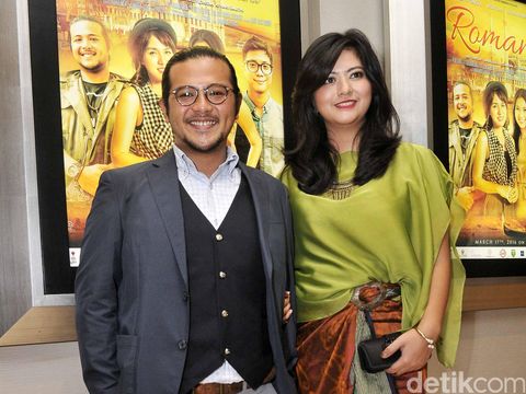 Jauh dari Gosip, Pernikahan 6 Artis Ini Tiba-tiba Kandas