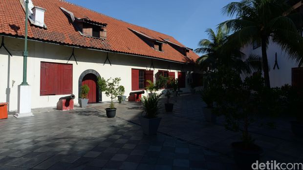 Bagian dalam Museum Bahari