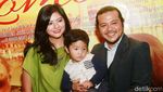Kebersamaan Ramon Y Tungka, Qory Sandioriva dan Putra Kesayangannya