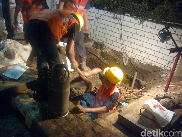 Polisi: Sampah Bungkus Kabel Diduga Hasil Pencurian di Bawah Gorong-gorong