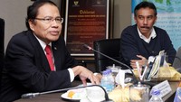 Sebanyak 13 Kementerian dan Lembaga tersebut menyatakan kesediaannya dalam rapat yang di gelar di Kantor Kementerian Koordinator bidang Kemaritiman, Jakarta, Senin (7/3/2016). Rapat yang dipimpin Menteri Koordinator bidang Kemaritiman Rizal Ramli. Pool/dok. Kemenko Maritim.