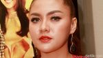 Hot dan Seksinya Vicky Shu