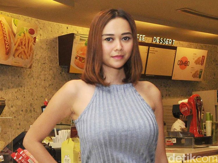 Aura Kasih dan Imej Seksi