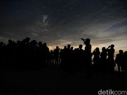 Keindahan Gerhana Matahari di Langit Belitung