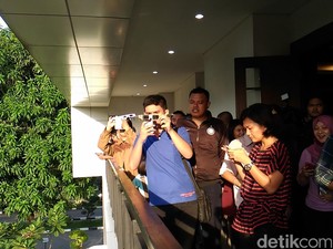 Begini Keseruan Warga Menikmati Gerhana Matahari di Kantor Pusat BMKG