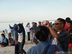 Keindahan Gerhana Matahari di Langit Belitung