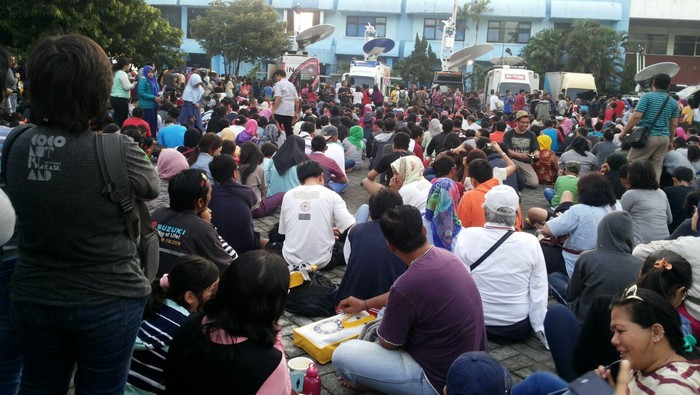 Begini Saat Ribuan Orang Menyerbu Planetarium untuk Saksikan Gerhana