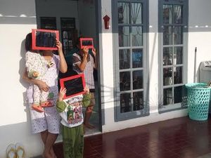 Begini Cara Masyarakat Lihat Gerhana, dengan Slide Film Sampai Hasil Rontgen