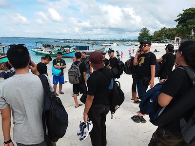 Pantai Tanjung Kelayang, Saksi Akhir Perjalanan Laskar Gerhana Belitung