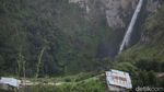 Air Terjun Sipiso Piso Jadi Kenangan Manis Datsun Risers