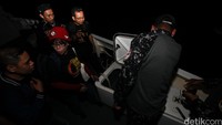 Laskar Gerhana menjelajahi kapal Kapal Bakamla.
