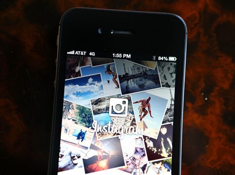 Yang Perlu Dipahami Millennial Sebelum Pamer Gaya Hidup Mewah di Medsos