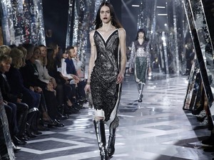 Diprediksi Paling Konsumtif, Generasi Y Jadi Pasar Baru Brand Fashion High End