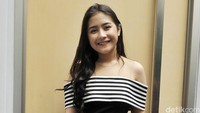 Prilly Latuconsina akan menginjak usia 20 tahun pada 15 Oktober mendatang. Kini, ia pun tampak semakin dewasa. Pool/Noel/detikFoto.