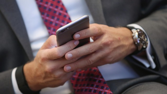 Serba Serbi WhatsApp Cs Kena Cekik
