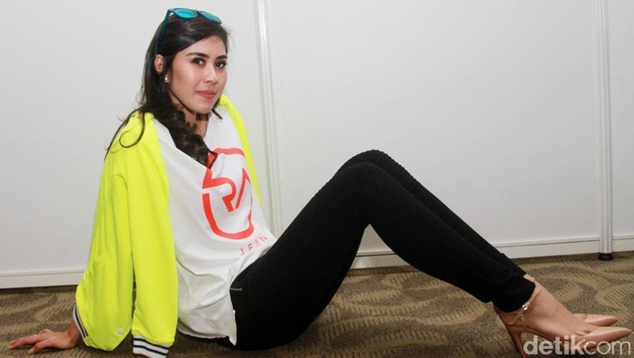 Putus dari Juan, Syahnaz Jadi Bahan Banyolan