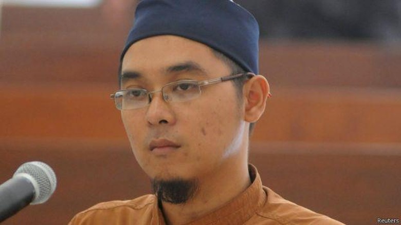 Bahrun Naim Dikabarkan Tewas dalam Serangan Drone AS di Suriah Bahrun Naim Dikabarkan Tewas dalam Serangan Drone AS di Suriah