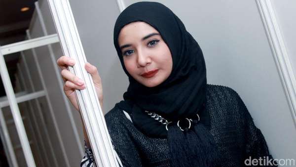 Manisnya Zaskia Sungkar Manisnya Zaskia Sungkar