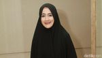 Penampilan Hijab ala Pipik, Oki Setiana Dewi dan Terry Putri di IFW 2016