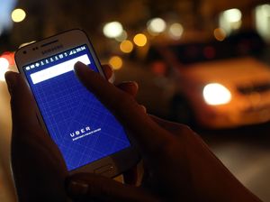 Tak Ikuti Aturan, Uber dan GrabCar Terancam Diblokir