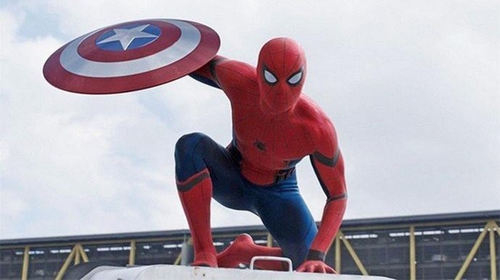 Pada Siapa Spider-Man Berpihak?