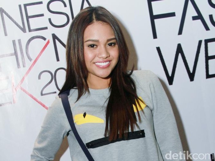 Arsy Panggil Aurel Kakak Cabe