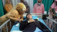 Pria asal Purworejo ini mengalami kecelakaan lalu lintas saat mengendarai sepeda motor di daerah Sentolo, Kulon Progo pada Rabu (10/02/2016) lalu.