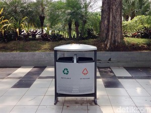 40 Unit Tempat Sampah Baru Terpasang, Pedestrian di Surabaya Makin Cantik