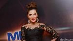 Ariel-Sophia Hibur Penderita Kanker, Marshanda-Egi John Makin Lengket