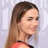 4. Camilla Belle. Camilla dikenal dengan alis tebal yang menambah daya tarik aktris Amerika Serikat ini. Meski telah jarang tampil di film, pesonanya belum luntur di mata para netizen. Foto: Getty Images
