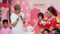 Sebenarnya ulang tahun Aqila jatuh pada 11 Maret 2016, namun baru dirayakan pada Minggu, 13 Maret kemarin. Pool/Gus Mun/detikFoto.