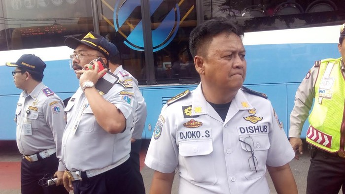 Kepala Terminal Kp Melayu: Kopaja Ada, Tapi Nggak Berani Jalan