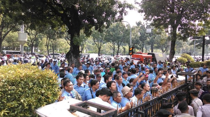 Taksi Ikut Demo, Express dan Blue Bird Jamin Operasional Tetap Normal