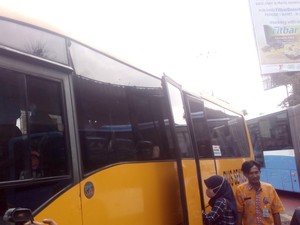 Kopaja Mogok, Bus Sekolah Siaga hingga Jam Sibuk Kantor