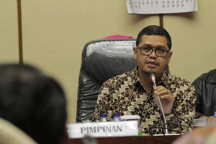 Wakil Ketua Komisi V DPR: Uber dan Grab Car Langgar Aturan, Tapi Bantu Masyarakat