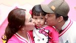 Serba Pink! Ayu Dewi Rayakan Ultah Anak dengan Tema Hello Kitty