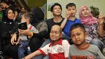 Ariel dan Sophia Latjuba Hibur Anak-anak Penderita Kanker