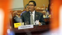 Rapat itu membahas RUU Perubahan UU No 11/2008 Tentang Informasi dan Transaksi Elektronik (ITE).