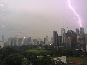 Nyeri Jadi Makin Memburuk Ketika Musim Hujan, Mungkin Ini Alasannya