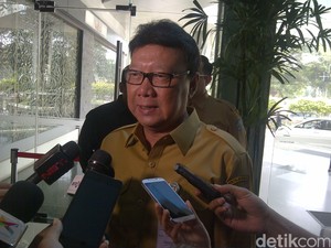 Mendagri: Perda Miras Tidak Dicabut, tapi Diserasikan