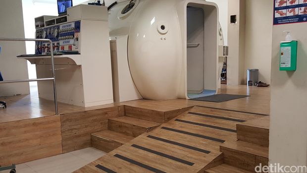 Maret: 'Chamber' untuk Terapi Hiperbarik di RS Mintohardjo Terbakar