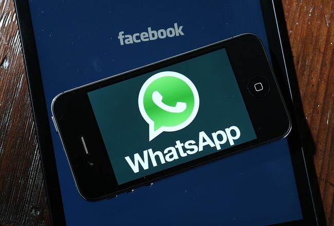 Ramai-ramai Mengecam WhatsApp Cs Mau Disadap