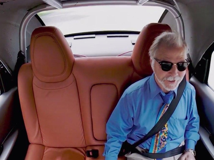 Google Cari Operator untuk Mobil Otonom