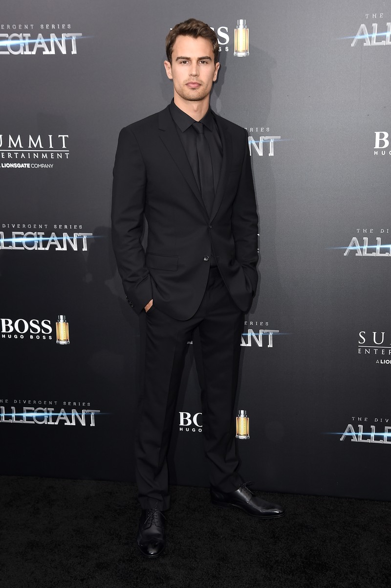 NEW YORK, NEW YORK - MARCH 14:  Actor Theo James attends the New York premiere of 