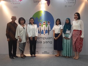 Tantangan yang Dihadapi Wanita Indonesia Saat Bekerja Sebagai Ilmuwan
