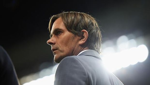 MANCHESTER, ENGLAND - NOVEMBER 25:  Phillip Cocu, coach of PSV Eindhoven looks on prior to the UEFA Champions League Group B match between Manchester United FC and PSV Eindhoven at Old Trafford on November 25, 2015 in Manchester, United Kingdom.  (Photo by Michael Regan/Getty Images)