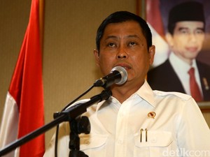 Menhub Jonan Harap Organda Bisa Mewadahi Uber dan GrabCar