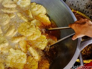 Hindari Makanan Tinggi Lemak Disebut Bisa Bantu Cegah Endometriosis
